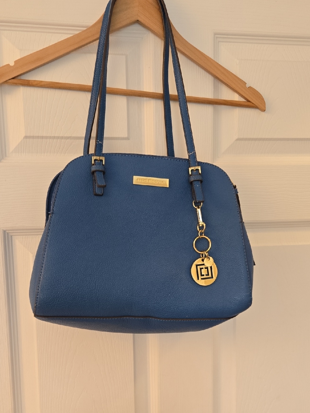 Liz Claiborne Blue Shoulder Tote with Gold Charm